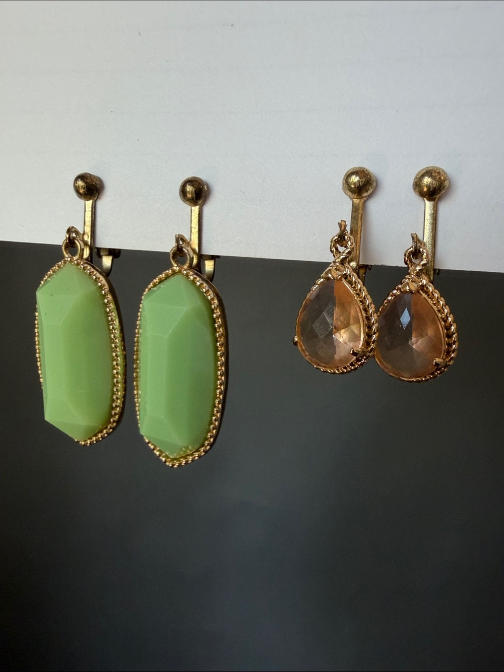 Kendra Scott Earrings clip on Green Gemstone Drop Earrings with Gold Accents - Picture 2 of 6